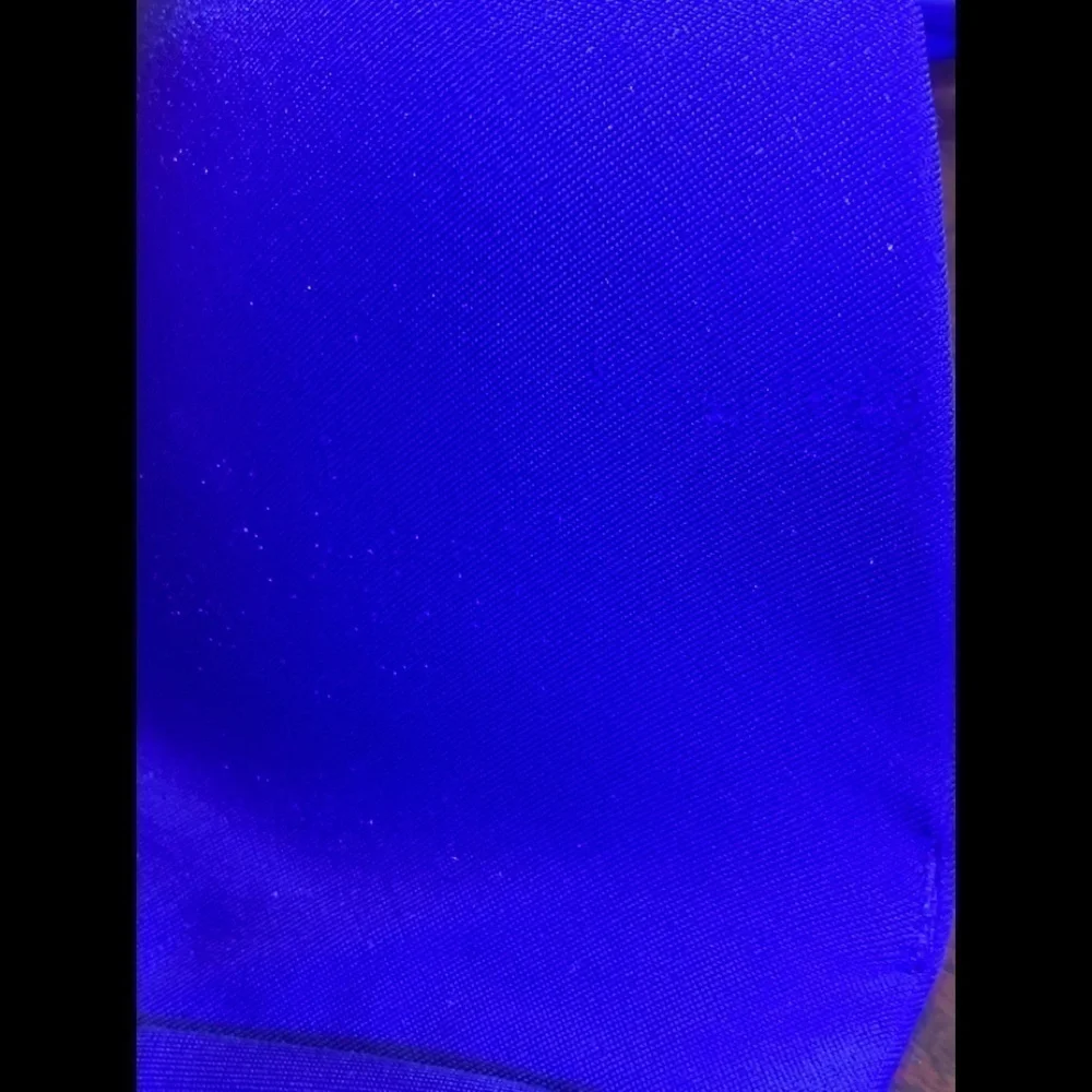 Victoria's Secret Size 34B Blue Bikini Swim Top